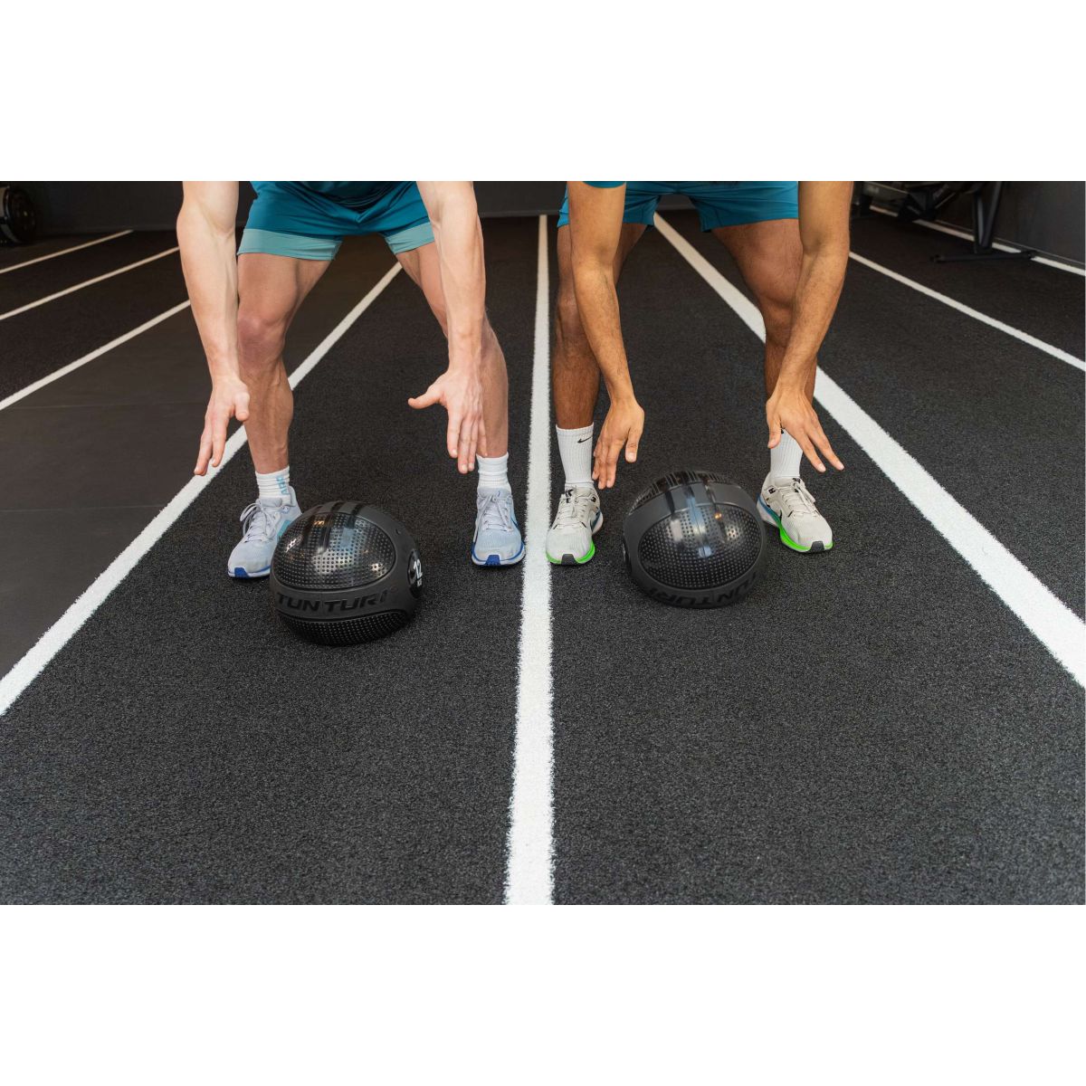 Tunturi Platinum slam ball - 6kg - Zwart